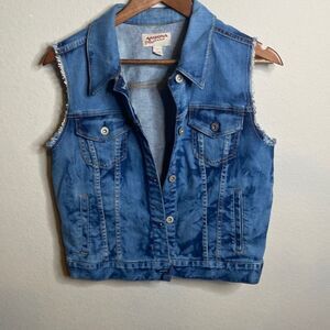 Arizona Jean Co Tie-dye Denim Vest Junior’s Large